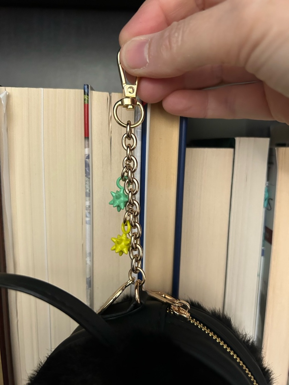 Studio Ghibli Spirited Away Soot
Sprite Fuzzy Zip Coin Purse - Picture 8 of 15
